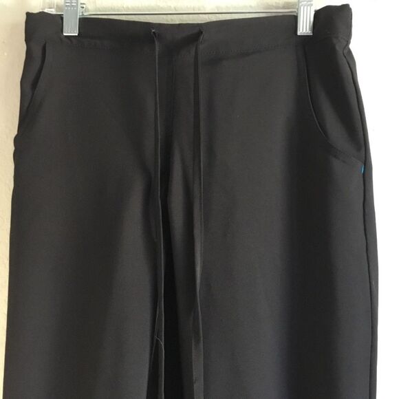 Black scrub pants size Small ‘Med Couture’ quick dry stretchy pockets - Picture 2 of 7
